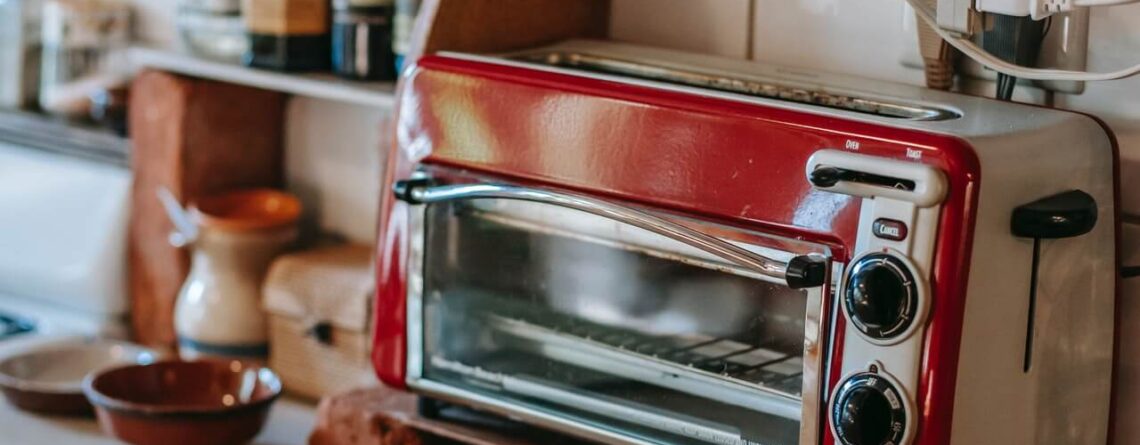 How to Clean Toaster Oven Glass
