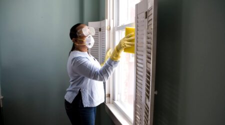 How To Clean Outside Windows You Can't Reach